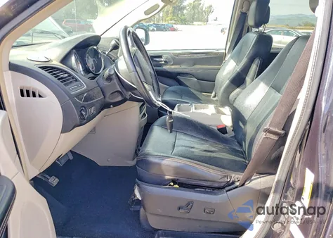 2014 Chrysler Town & Country Touring из США, поврежденный, VIN 2C4RC1BG9ER156257